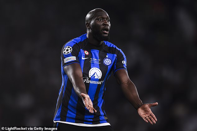 Chelsea RE-OPEN talks with Juventus over the sale of Romelu Lukaku with the Serie A hoping to secure player-plus-cash deal with Dusan Vlahovic heading to Stamford Bridge Chelsea have re-opened talks with Juventus over the sale of Romelu Lukaku this summer