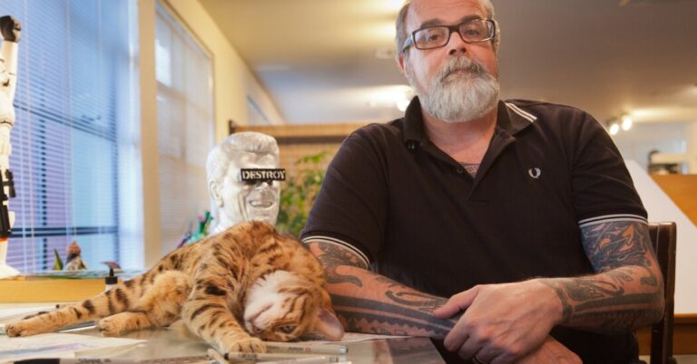 The Life of Frank Kozik, a Creator of Era-Defining Rock Concert Posters and Collectible Toys The Life of Frank Kozik, a Creator of Era-Defining Rock Concert Posters and Collectible Toys