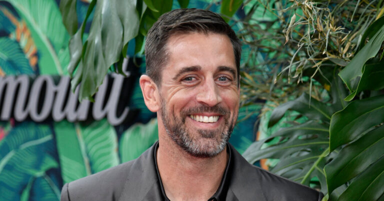 Aaron Rodgers Is Now a Jet (and Becoming a New Yorker, Too) Aaron Rodgers Is Now a Jet (and Becoming a New Yorker, Too)