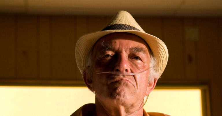Mark Margolis, Scene-Stealing Actor in ‘Breaking Bad,’ Dies at 83 Mark Margolis, Scene-Stealing Actor in ‘Breaking Bad,’ Dies at 83