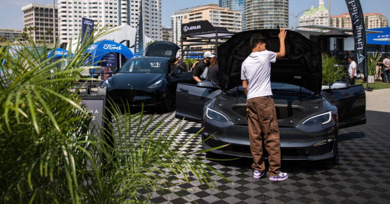 Tesla’s Profit Rose in the Second Quarter as Price Cuts Spurred Demand Tesla’s Profit Rose in the Second Quarter as Price Cuts Spurred Demand