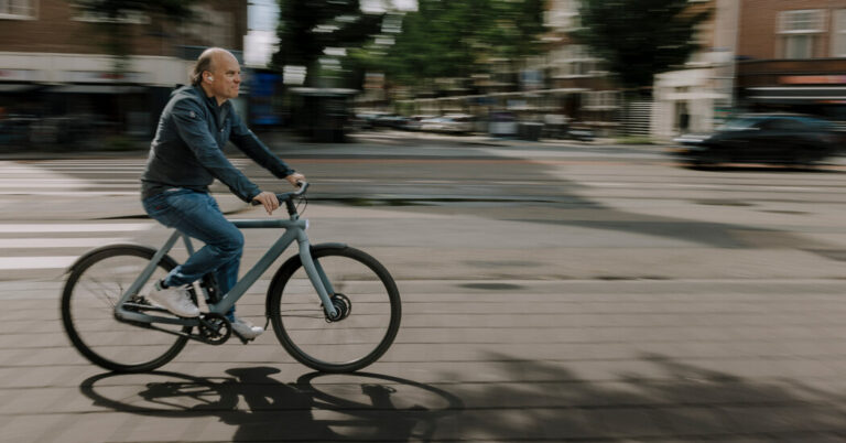 VanMoof’s Bankruptcy Worries Owners of Electric Bikes VanMoof’s Bankruptcy Worries Owners of Electric Bikes