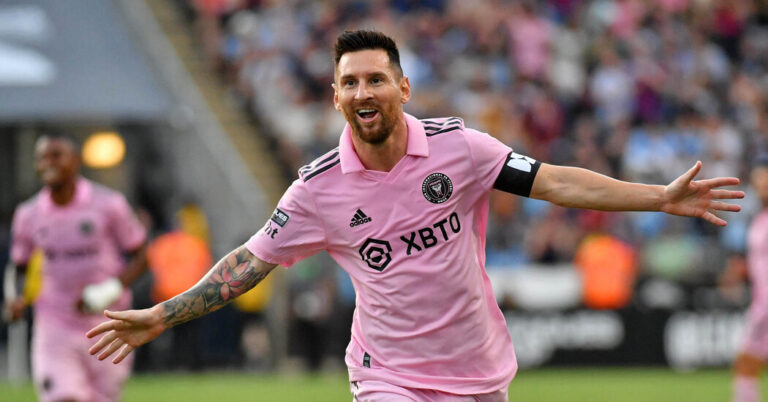 How Lionel Messi Made a Pink Jersey Soccer’s Must-Have Item How Lionel Messi Made a Pink Jersey Soccer’s Must-Have Item