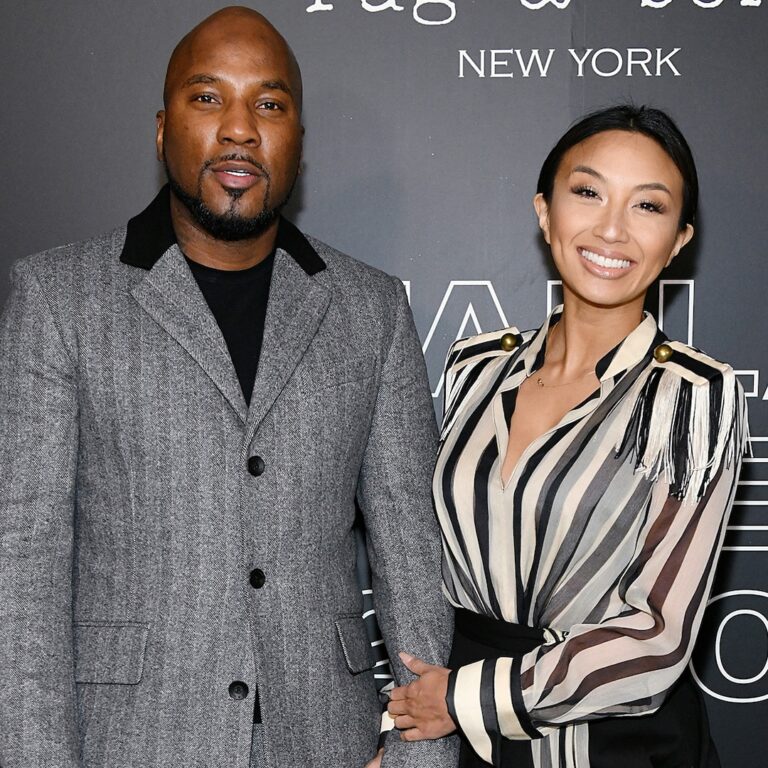 Jeezy Details His 8-Year Battle With Depression Jeezy Details His 8-Year Battle With Depression