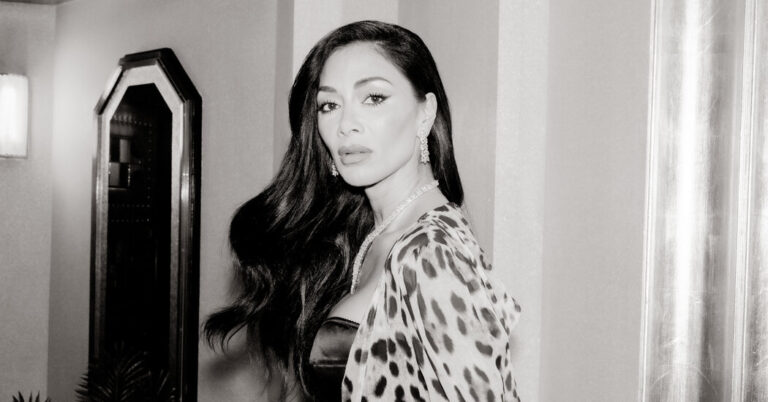 Nicole Scherzinger as Norma Desmond? Yes, There’s a Connection. Nicole Scherzinger as Norma Desmond? Yes, There’s a Connection.