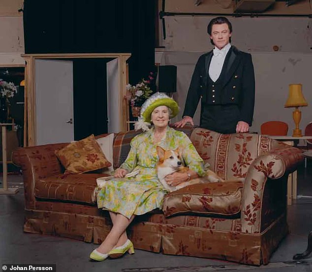 ‘The Queen Mother was an extremely clever woman’: Downton Abbey’s Penelope Wilton pays tribute to ‘quick and acerbic’ grandmother of King Charles as she prepares to play her on stage Penelope Wilton portrays Queen Elizabeth in the West End comedy Backstairs Billy, which details her relationship with Royal Family steward William Tallon, played by Luke Evans of Beauty and the Beast