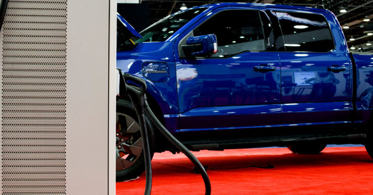 Ford Resumes Work on E.V. Battery Plant in Michigan, at Reduced Scale Ford Resumes Work on E.V. Battery Plant in Michigan, at Reduced Scale