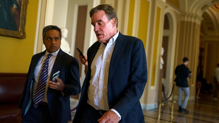 Sen. Warner says Israeli attacks in Gaza are ‘getting more targeted’ Sen. Warner says Israeli attacks in Gaza are ‘getting more targeted’