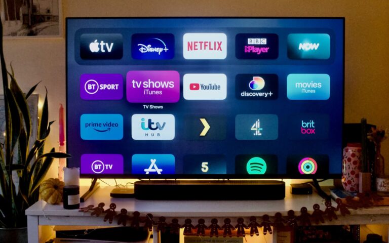 Netflix competitors expected to post losses exceeding $5 billion for 2023 Netflix competitors expected to post losses exceeding $5 billion for 2023