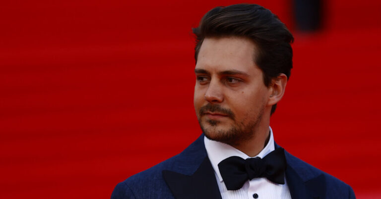 Ukraine Criticizes HBO, Saying New ‘White Lotus’ Actor Supports War