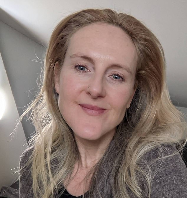 The doctors’ guide to knowing if your runny nose is silent reflux – and why a diagnosis is so important to stave off cancer Sam Cansfield, a fit and healthy 54-year-old, developed a tingling sensation in her throat and a runny nose, too, though she didn't have a cold