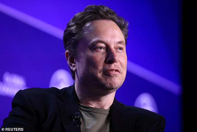 The simple way Aussies can skirt Elon Musk’s attempt to block violent church stabbing video from X – as bitter brawl with Anthony Albanese’s government plays out in court The Albanese government and eSafety Commissioner Julie Inman Grant are locked in a bitter standoff with Musk (pictured)