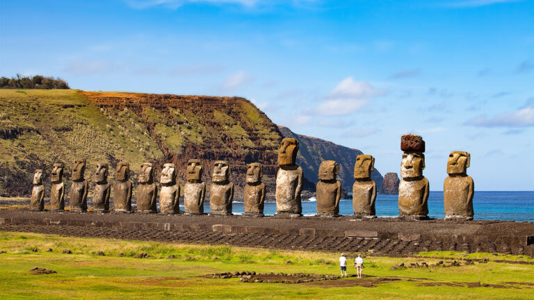 A new study challenges the idea that Rapa Nui islanders caused an ‘ecocide’ A line of the famous Easter Island stone statues face inland, their backs to the ocean.