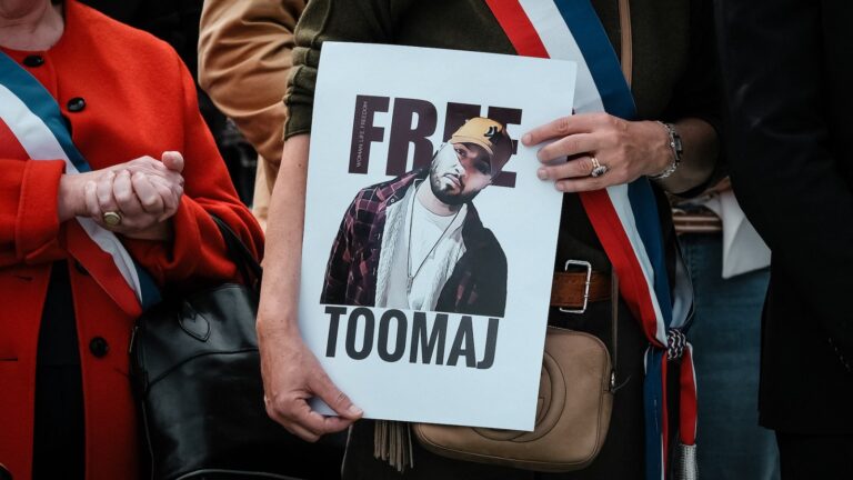 Iranian Rapper Toomaj Salehi Has Death Sentence Overturned, Faces Retrial Iranian Rapper Toomaj Salehi Has Death Sentence Overturned, Faces Retrial