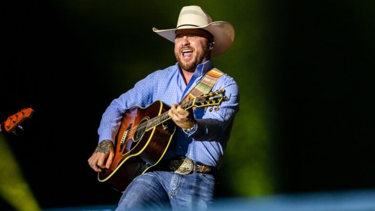 Cody Johnson Stops Concert to Address Trump Shooting Cody Johnson Stops Concert to Address Trump Shooting