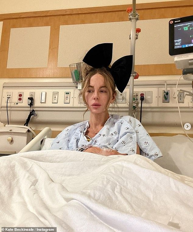 Doctors weigh in on Kate Beckinsale’s bizarre claims grief ‘burned a hole’ in her food pipe and reveal what might be behind her extreme weight loss Kate Beckinsale, 50, revealed that she spent six weeks in the hospital due to a torn esophagus and vomiting blood