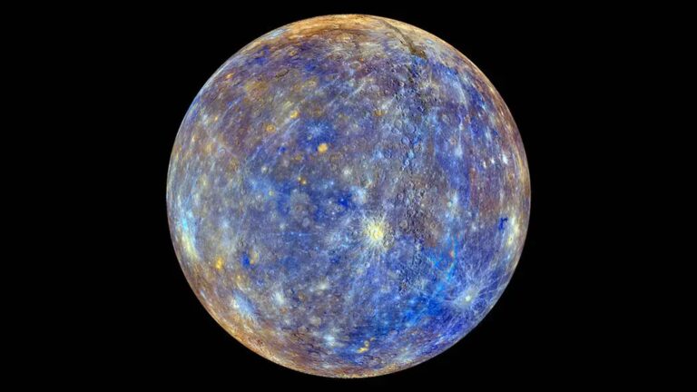 Mercury has an 11-mile thick diamond layer between its core and mantle Mercury has an 11-mile thick diamond layer between its core and mantle
