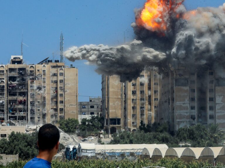 ‘Torn up bodies’: Israel intensifies bombing campaign in Gaza | Israel-Palestine conflict News ‘Torn up bodies’: Israel intensifies bombing campaign in Gaza | Israel-Palestine conflict News