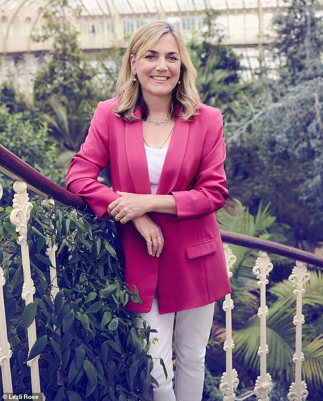 The plants that can ease your pain, relieve depression, reduce stress and turbo charge your health in countless other ways are revealed by professor of biodiversity KATHY WILLIS Kathy Willis is a professor of biodiversity at the University of Oxford, a Cross Bench Peer in the House of Lords, and previously the Director of Science at the Royal Botanic Gardens in Kew