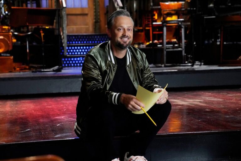 Nate Bargatze Opens ‘SNL’ With Monologue About DoorDash Encounters Nate Bargatze Opens 'SNL' With Monologue About DoorDash Encounters