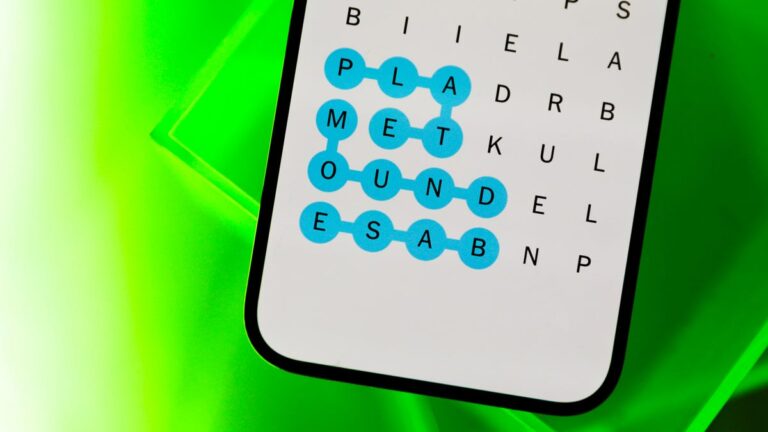 Today’s NYT Strands Hints, Answer and Help for Oct. 14, #225 New York Times Strands word game on a phone