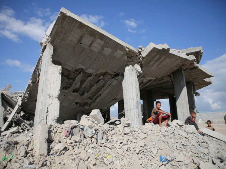 White House warned of risk of Israeli war crimes days after Oct 7: Report | Israel-Palestine conflict News White House warned of risk of Israeli war crimes days after Oct 7: Report | Israel-Palestine conflict News
