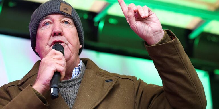 Farmers protest recap: Jeremy Clarkson challenges Labour to 'back down' over 'cocked up' inheritance tax raid but Keir Starmer hits back as thousands attend London march