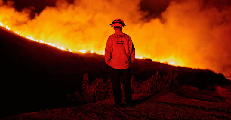 L.A. Firefighters Who Fought Blazes Show Elevated Mercury and Lead Levels L.A. Firefighters Who Fought Blazes Show Elevated Mercury and Lead Levels