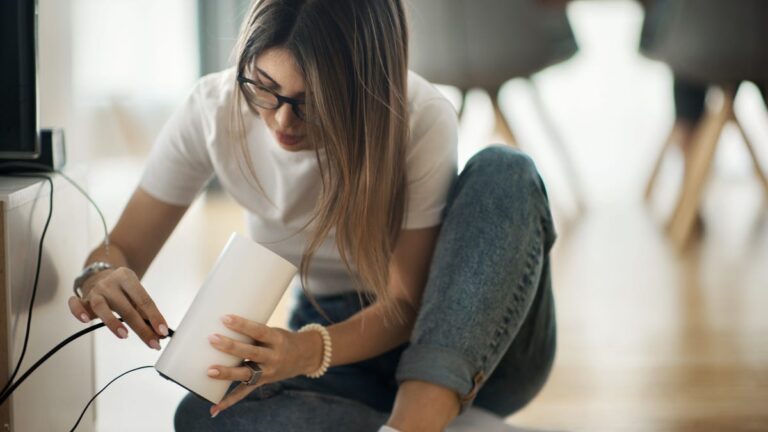 My Secret to Saving on My Internet Bill Is My Router: Here’s How to Get One for Free gettyimages-1731459574.jpg