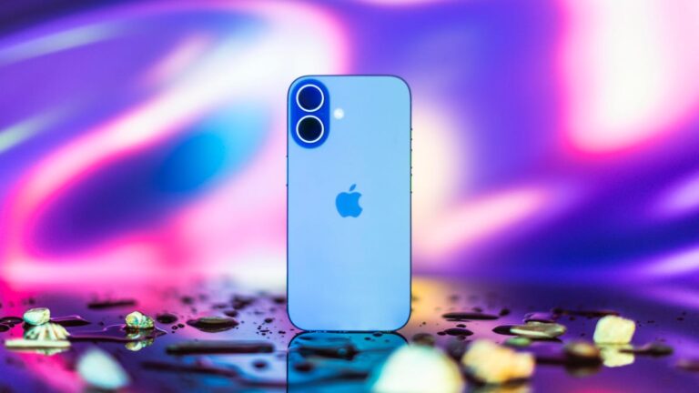 Before iOS 26, Apple Could Bring Some Bug Fixes to Your iPhone With iOS 18.6 Apple's iPhone 16