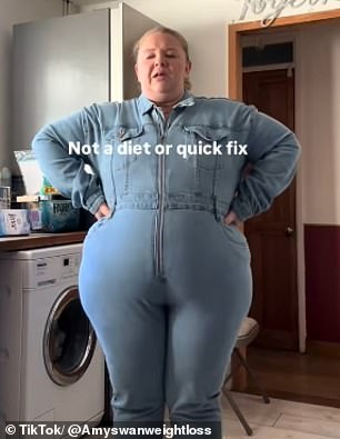 Mum looks unrecognisable after jaw-dropping NINE stone weight loss – and she DIDN’T take Ozempic Amy Swan completely transformed herself and lost nine stone without the help of weight loss jabs by using meal replacements. Above. pictured in January 2024 before the weight loss