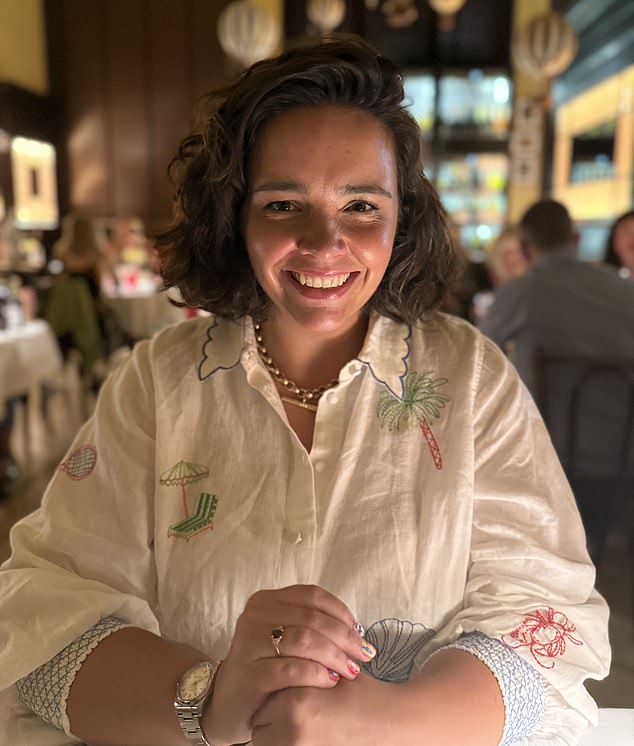 I lost four stone on Mounjaro… but it was this surprising side-effect it had on my ADHD that completely changed my life Georgie Robinson was struggling with her weight and ADHD when she started taking Mounjaro weight-loss jabs
