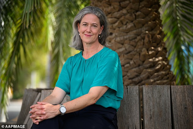 Political candidate’s sex comment shocker – as she’s BANNED for life by her hairdresser over suggestive remark Nicolette Boele (pictured), the independent challenger for the Liberal-held seat of Bradfield, was banned from the Envy Room salon in Gordon, north west of Sydney , after she allegedly told a 19-year-old female staff member who had washed her hair: 'That was amazing, and I didn’t even have sex with you'