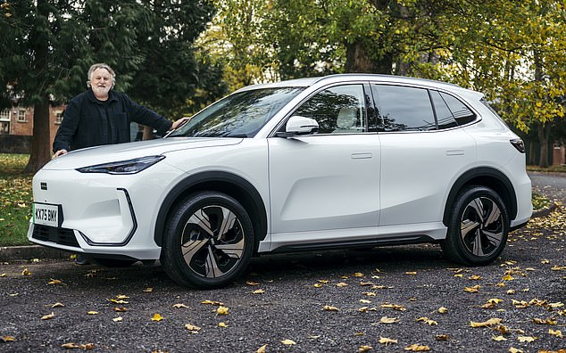 RAY MASSEY: Geely’s UK debut would be a gem if it wasn’t such a control freak Quirks: The Geely EX5 all-electric SUV ¿ prices start at £31,990
