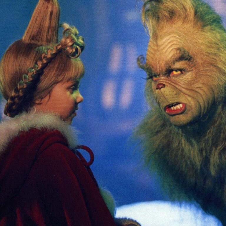 Taylor Momsen, Jim Carrey’s Grinch Reunion at Rock & Roll Hall of Fame 2025 Taylor Momsen, Jim Carrey's Grinch Reunion at Rock & Roll Hall of Fame 2025