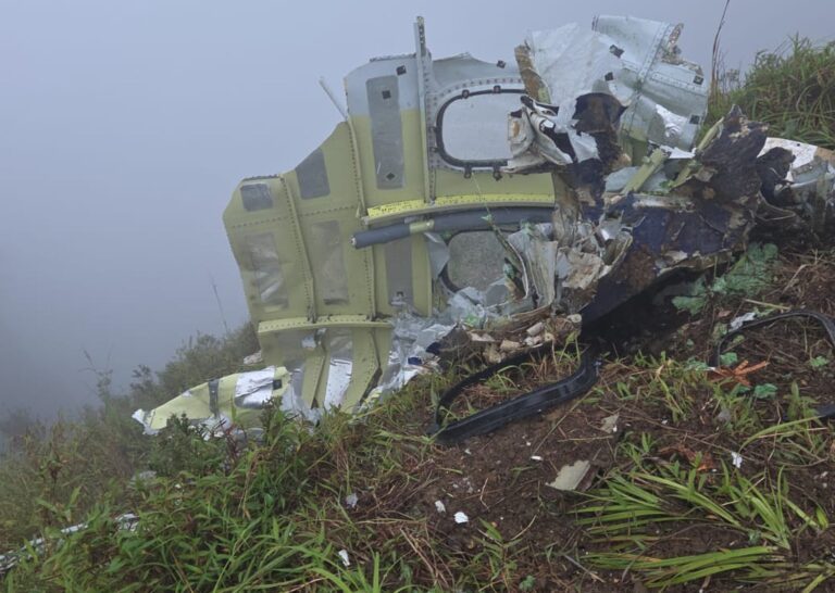 Indonesian rescuers find wreckage of plane that had 11 people on board | Aviation News Indonesian rescuers find wreckage of plane that had 11 people on board | Aviation News