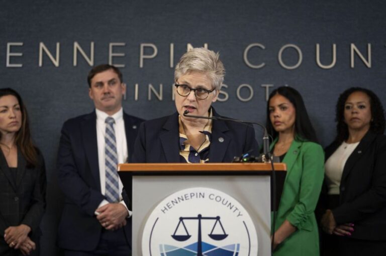Minnesota officials ask public to submit ICE shooting evidence after FBI cuts ties Minnesota officials ask public to submit ICE shooting evidence after FBI cuts ties