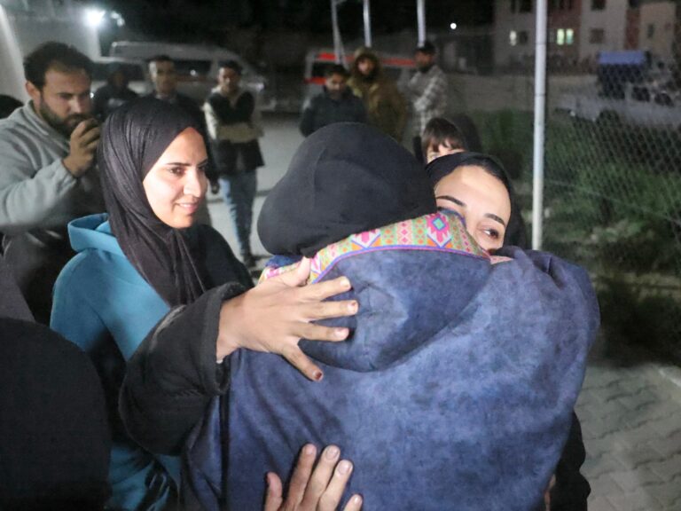 Trickle of Palestinians get to leave, enter Gaza as Rafah crossing reopens | Gaza News Trickle of Palestinians get to leave, enter Gaza as Rafah crossing reopens | Gaza News