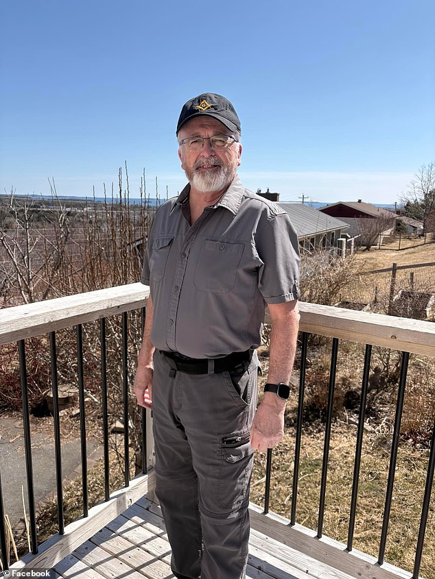 Chance encounter with doctor who noticed a subtle symptom in my neck led to shock cancer diagnosis that saved my life Charles Barkhouse was diagnosed with medullary thyroid cancer in late 2025 after a member of his tour group asked to examine his neck
