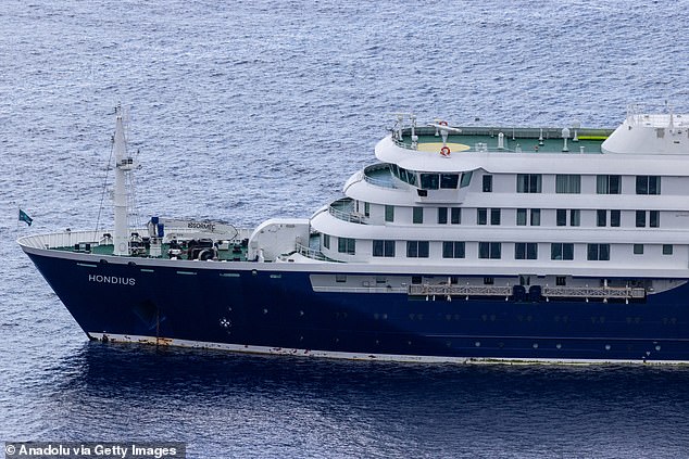 New Jersey now SIXTH state with suspected hantavirus cases after residents were exposed to patient on airplane The cruise ship MV Hondius is battling a hantavirus outbreak